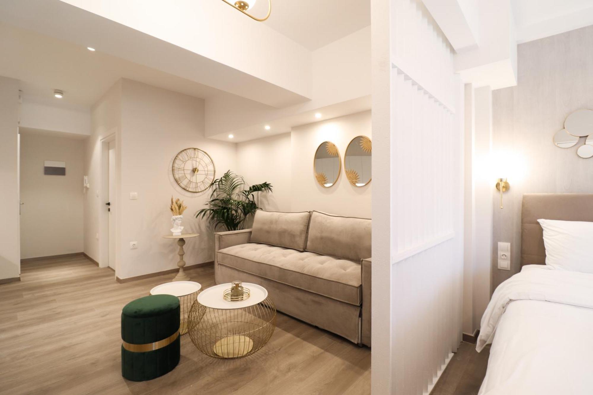 Apartament F & B Collection -